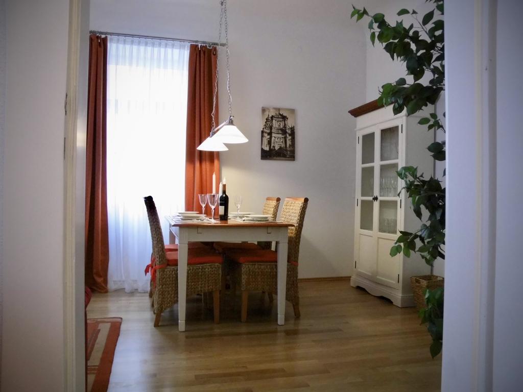 Ihr Domizil Auf Zeit In Wuerzburg Appartement Buitenkant foto